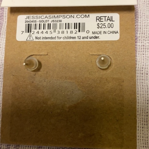 2 pairs Jessica Simpson Earrings - Picture 5 of 6